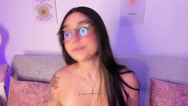 Snapshot of sensualhaven_ chatting on 01/03/25, 03:38 sensualhaven online show from 01/03/25, 03:38