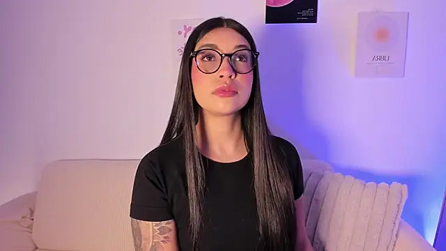 Snapshot of sensualhaven_ chatting on 11/04/25, 11:59 sensualhaven online show from 11/04/25, 11:59