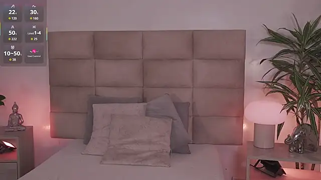 lexiee grey  online show from 03/12/26, 11:49