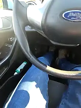 Titanhoott online show from 02/18/25, 11:55