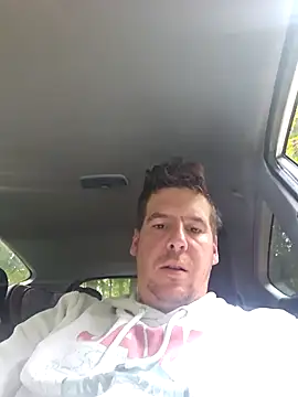 Titanhoott online show from 10/17/25, 08:17