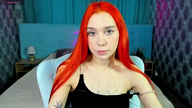 Lesi Moonie01 online show from 12/22/24, 08:27