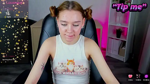 Lesi Moonie01 online show from 02/04/25, 02:32