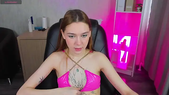 Lesi Moonie01 online show from 03/13/25, 08:37