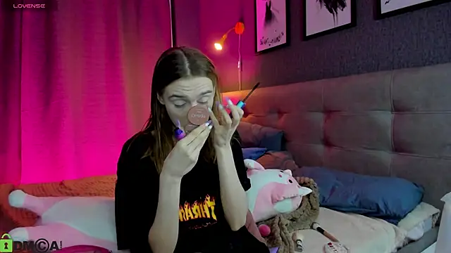 Lesi Moonie01 online show from 03/20/26, 09:25