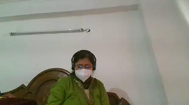 Snapshot of cutiecatty21 chatting on 12/05/24, 10:12 cutiecatty21 online show from 12/05/24, 10:12