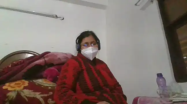 Snapshot of cutiecatty21 chatting on 12/22/24, 03:00 cutiecatty21 online show from 12/22/24, 03:00