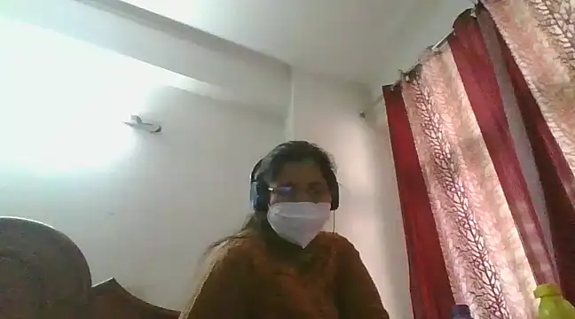 Snapshot of cutiecatty21 chatting on 12/26/24, 10:48 cutiecatty21 online show from 12/26/24, 10:48