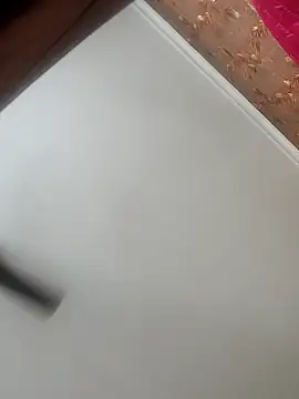 Snapshot of cutiecatty21 chatting on 09/26/25, 05:00 cutiecatty21 online show from 09/26/25, 05:00