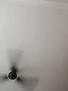 Snapshot of cutiecatty21 chatting on 10/01/25, 10:32 cutiecatty21 online show from 10/01/25, 10:32