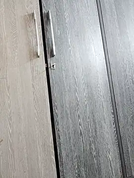 Snapshot of cutiecatty21 chatting on 10/21/25, 10:05 cutiecatty21 online show from 10/21/25, 10:05