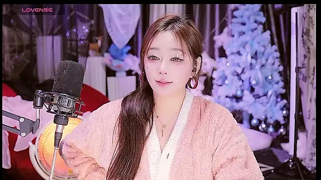 Missy Nana21 online show from 01/04/25, 04:11