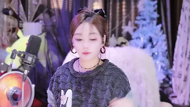 Missy Nana21 online show from 01/18/25, 04:10