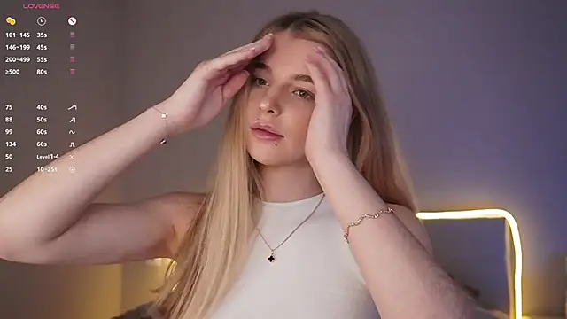 Snapshot of Sunshine_Diana chatting on 12/17/24, 11:28 Sunshine Diana online show from 12/17/24, 11:28