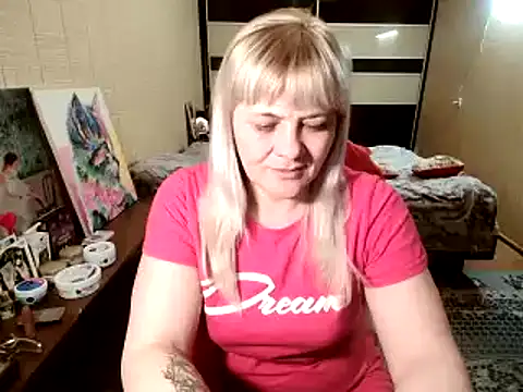 Snapshot of Lia_Laguna77 chatting on 04/20/26, 07:04 Lia Laguna77 online show from 04/20/26, 07:04