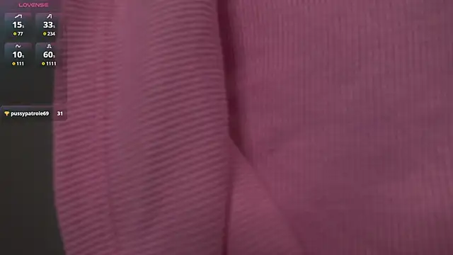 Snapshot of sunnypeachxx chatting on 12/01/25, 04:50 sunnypeachxx online show from 12/01/25, 04:50