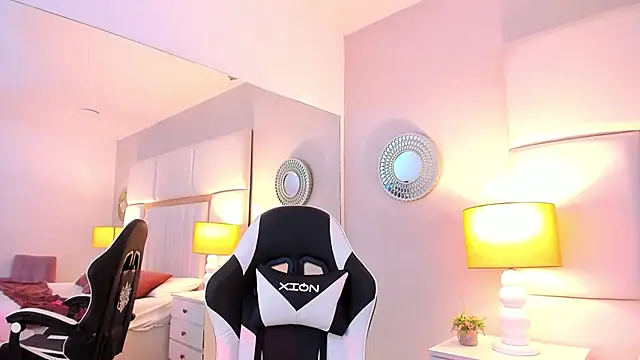 AmbarSantany online show from 02/03/25, 11:58