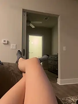 Snapshot of Kinkbitch25 chatting on 01/08/25, 07:13 Kinkbitch25 online show from 01/08/25, 07:13