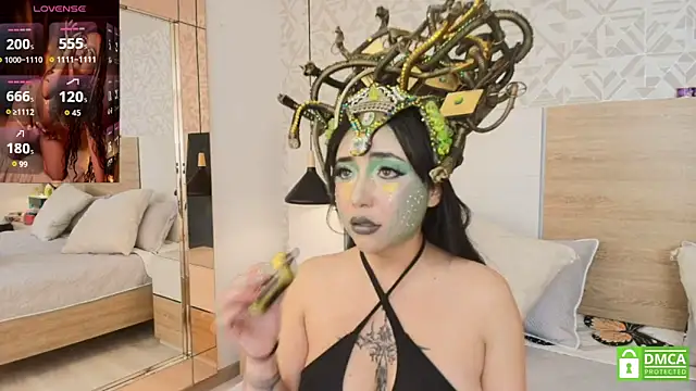 Snapshot of Megansttein_ chatting on 10/30/25, 09:04 Megansttein online show from 10/30/25, 09:04