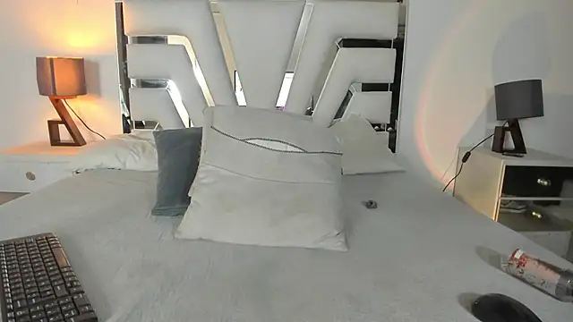 kimberlyycox online show from 01/22/25, 01:10