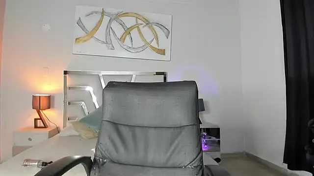 kimberlyycox online show from 01/22/25, 11:43