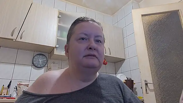 melissaBlessing online show from 10/04/25, 02:09