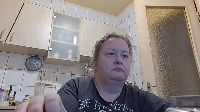 Snapshot of melissaBlessing chatting on 07/09/26, 11:20 melissaBlessing online show from 07/09/26, 11:20