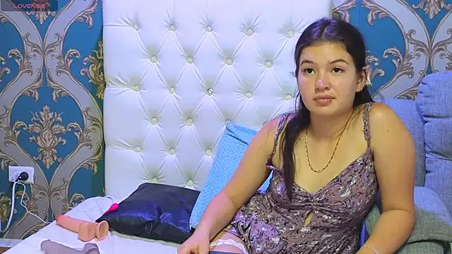 lilimini032 online show from 01/08/25, 01:21