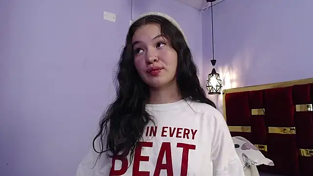 lilimini032 online show from 12/03/25, 07:45