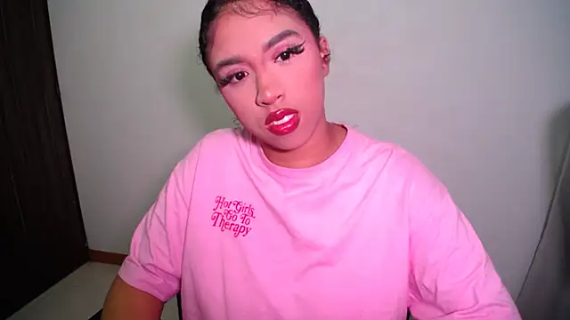 Snapshot of barbara_falcons chatting on 10/03/25, 05:26 barbara falcons online show from 10/03/25, 05:26