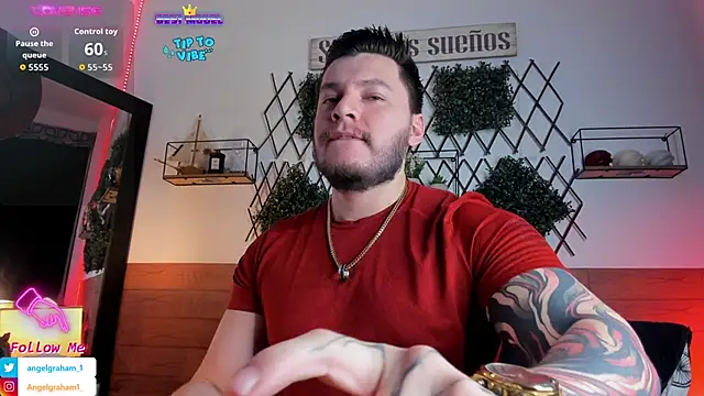 Snapshot of Angelgraham_1 chatting on 10/30/25, 05:02 Angelgraham 1 online show from 10/30/25, 05:02