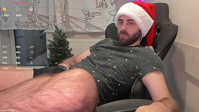 Snapshot of OtisRam chatting on 12/17/25, 06:03 OtisRam online show from 12/17/25, 06:03