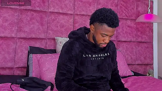 Drake Nassir4 online show from 02/05/25, 02:26