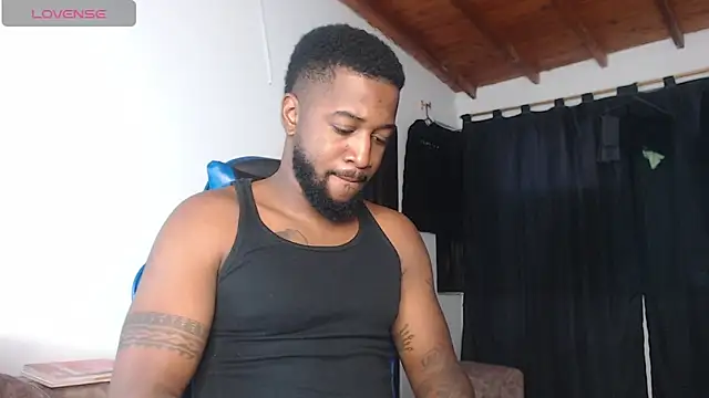 Snapshot of Drake_Nassir4 chatting on 06/19/26, 05:01 Drake Nassir4 online show from 06/19/26, 05:01