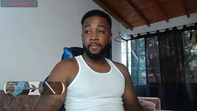 Snapshot of Drake_Nassir4 chatting on 07/19/26, 06:44 Drake Nassir4 online show from 07/19/26, 06:44