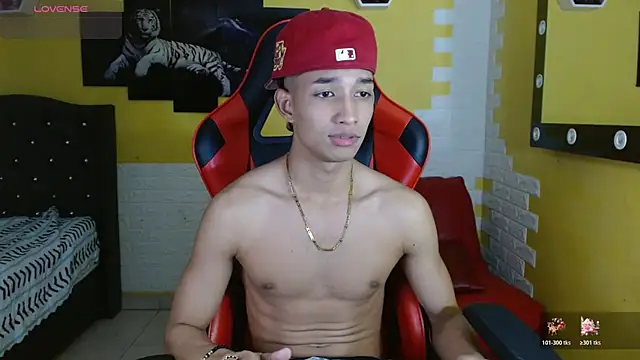 jose sexycumm online show from 11/05/25, 09:04