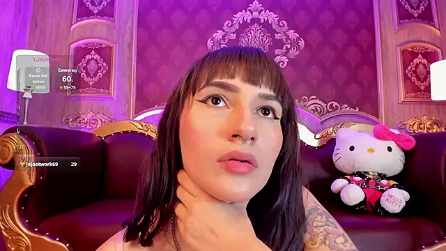 Snapshot of ElectraRaptiis chatting on 01/16/25, 07:52 ElectraRaptiis online show from 01/16/25, 07:52