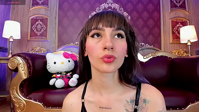 Snapshot of ElectraRaptiis chatting on 01/25/25, 08:21 ElectraRaptiis online show from 01/25/25, 08:21