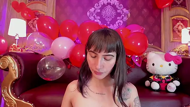 Snapshot of ElectraRaptiis chatting on 02/15/25, 12:43 ElectraRaptiis online show from 02/15/25, 12:43