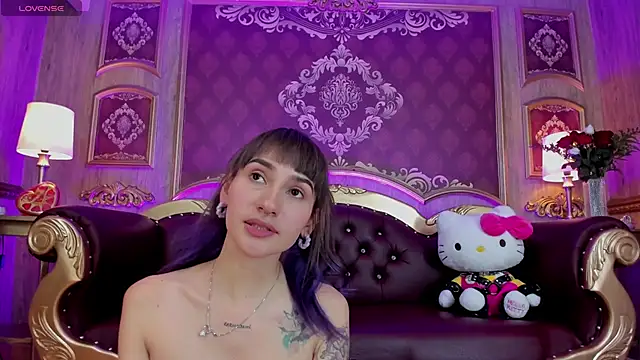 Snapshot of ElectraRaptiis chatting on 02/20/25, 07:41 ElectraRaptiis online show from 02/20/25, 07:41