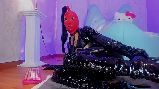 Snapshot of ElectraRaptiis chatting on 02/23/25, 02:40 ElectraRaptiis online show from 02/23/25, 02:40