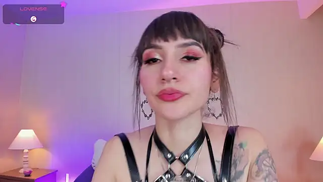 Snapshot of ElectraRaptiis chatting on 03/06/25, 11:20 ElectraRaptiis online show from 03/06/25, 11:20