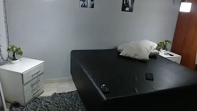 Kimandyuk online show from 12/13/24, 07:32