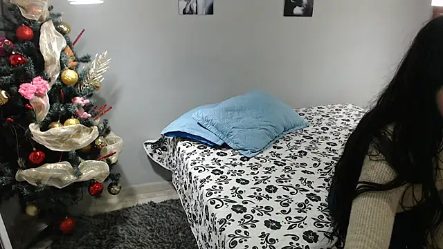 Kimandyuk online show from 12/21/24, 05:40