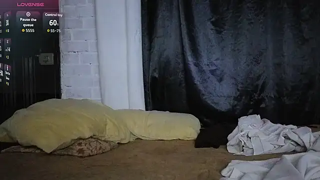 Kimandyuk online show from 12/14/25, 02:06