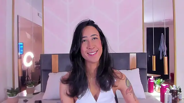 GabyPetit online show from 11/09/25, 02:15