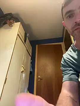 Justforfun2022xh online show from 03/04/26, 01:39