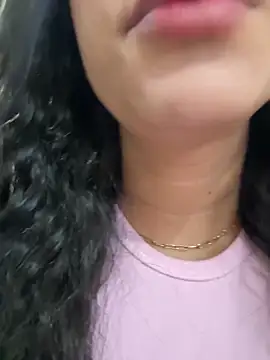 Elamesmamorena online show from 04/15/26, 10:22