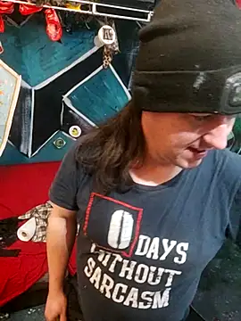 Snapshot of Boo-boo_kittyfux chatting on 11/12/25, 10:20 Boo-boo kittyfux online show from 11/12/25, 10:20