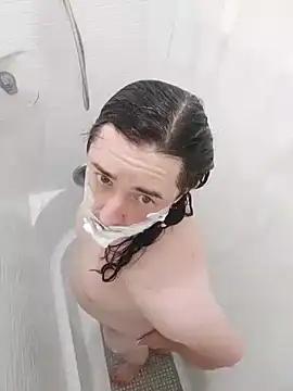 Boo-boo kittyfux online show from 04/04/26, 08:45